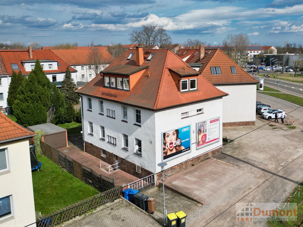 Attraktive Investitionsmöglichkeit, Mehrfamilienhaus mit Potenzial in Merseburg!