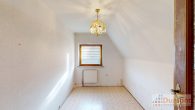 Gemütliches Einfamilienhaus mit schönem Garten, Terrasse und Garage in Leuna. - Zimmer 3 OG