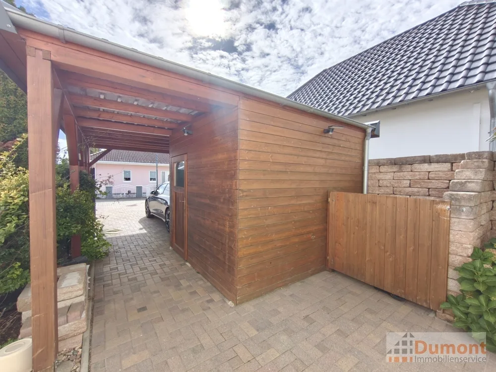 Schuppen am Carport