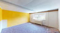 Sanierungsobjekt mit Potenzial in Schkortleben – Verwirklichen Sie Ihre eigenen Wohnideen! - Wohnzimmer EG