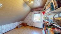 Natur pur genießen – familienfreundliches Zuhause mit viel Potenzial in Kötzschau nahe bei Leipzig! - Zimmer OG
