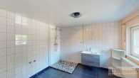 Natur pur genießen – familienfreundliches Zuhause mit viel Potenzial in Kötzschau nahe bei Leipzig! - Bad EG