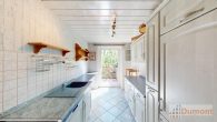 Natur pur genießen – familienfreundliches Zuhause mit viel Potenzial in Kötzschau nahe bei Leipzig! - Küche EG