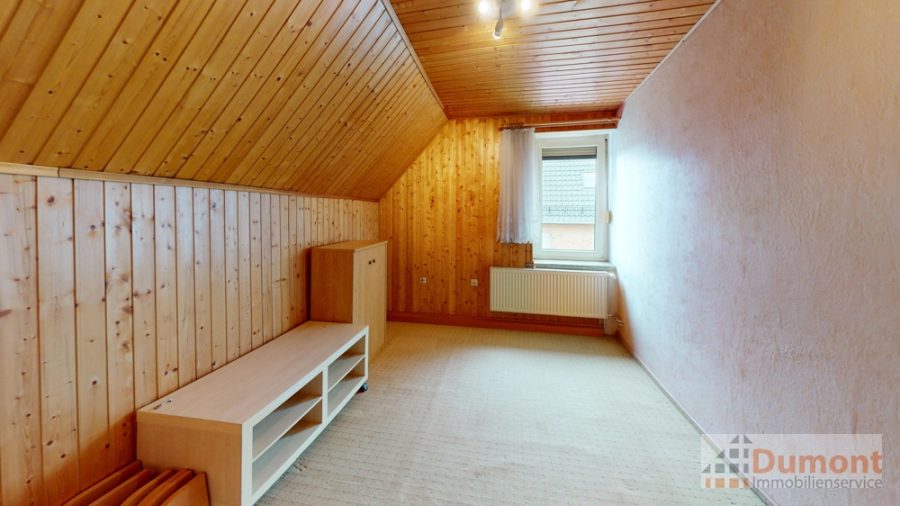 Schlafzimmer links OG