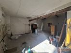 Wohnen, Vermieten, Investieren - Dreifamilienhaus mit 5 Garagen in attraktiver Lage von Merseburg - große Garage