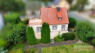 Freistehendes Einfamilienhaus mit Tiefgarage und gemütlichem Garten zur verwirklichung Ihrer Träume. - Luftaufnahme