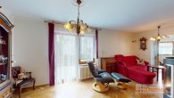 Tolle DHH mit Potential und sonnigem Garten – Ihr neues Zuhause in der Domstadt Merseburg. - Wohnzimmer EG mit Ausgang zur Terrasse