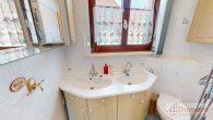 Tolle DHH mit Potential und sonnigem Garten – Ihr neues Zuhause in der Domstadt Merseburg. - WC OG